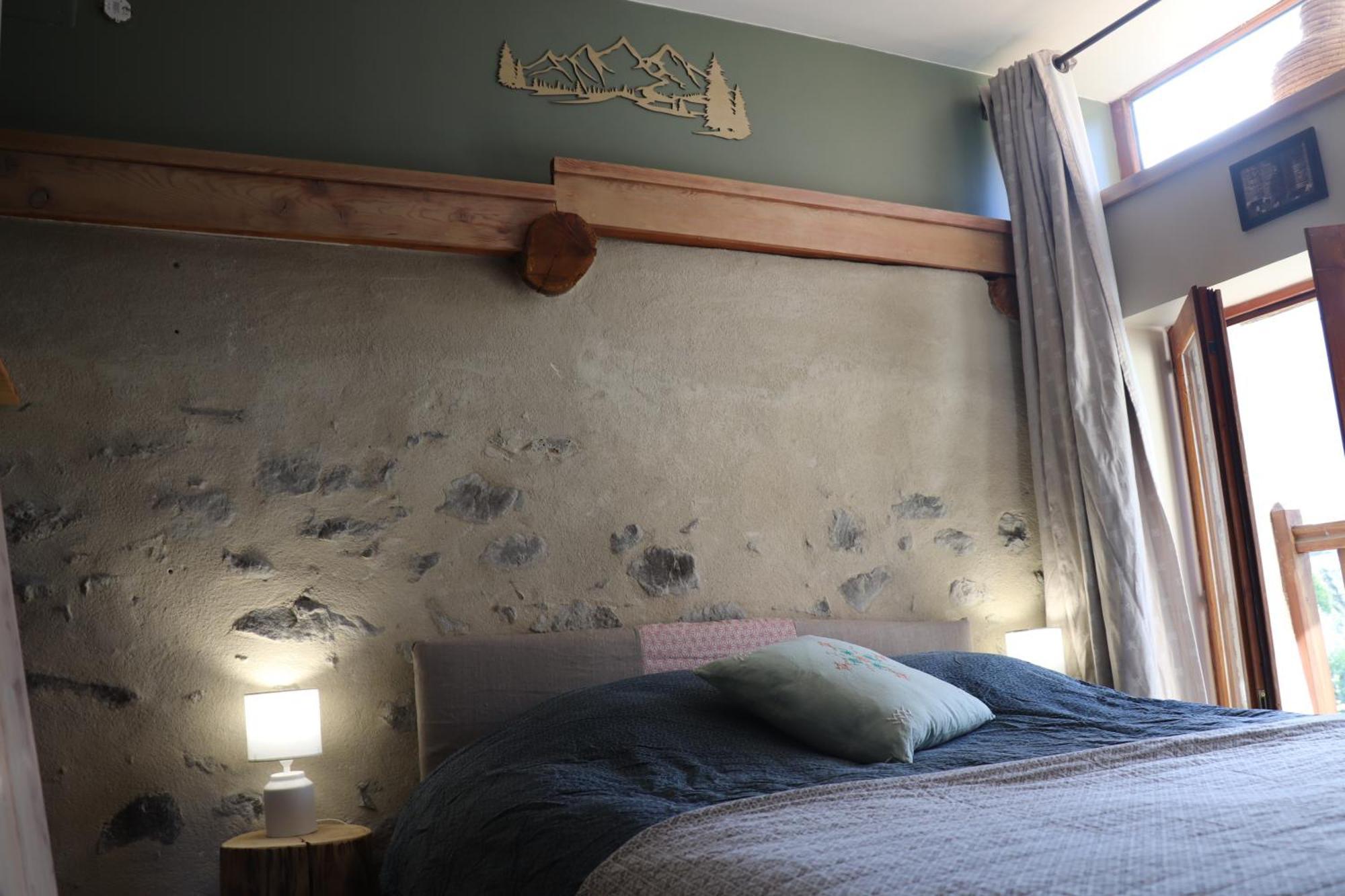 Appartement Dans Une Maison De Pays 布里昂松 外观 照片